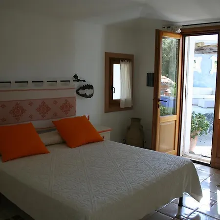 Country house Residenza Di Campagna Seranile Dorgali