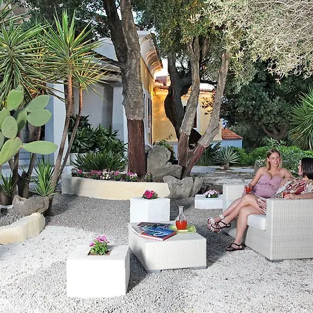 Residenza Di Campagna Seranile Landsted Dorgali