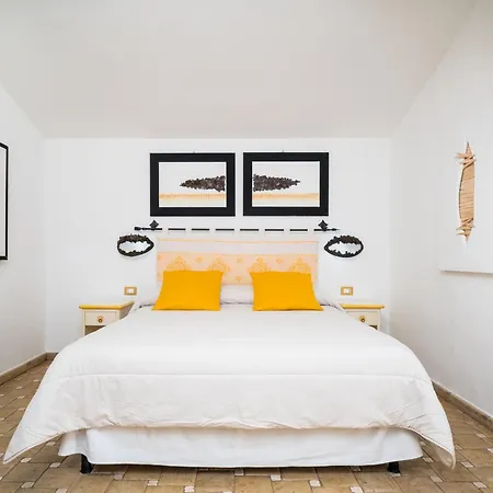 Residenza Di Campagna Seranile Landsted