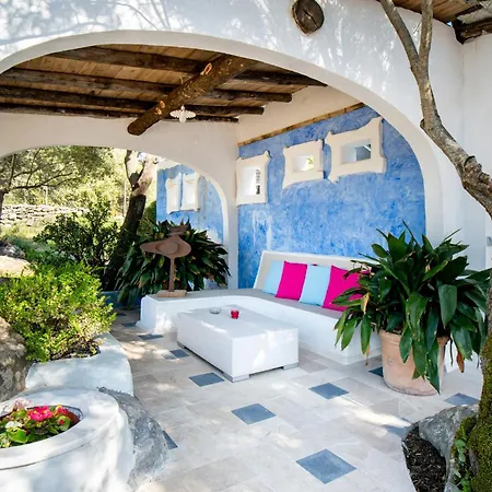 Residenza Di Campagna Seranile Landhuis *