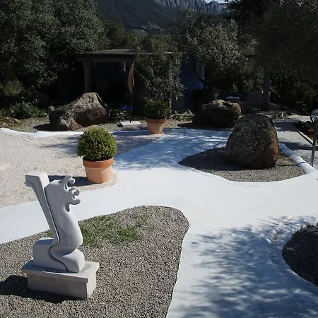 Landsted Residenza Di Campagna Seranile Dorgali