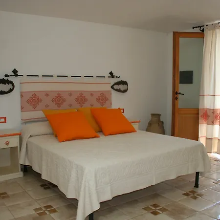 Residenza Di Campagna Seranile Landsted *